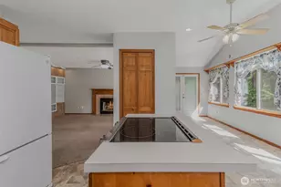 390 E Lakeshore Dr, Shelton, WA 98584 - Photo 14