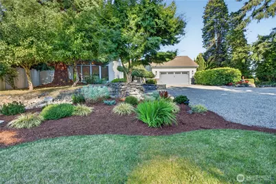 2827 Moorelands Drive NW, Gig Harbor, WA 98335 - Photo 4