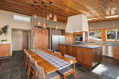 2717 E Lake Sammamish Parkway SE, Sammamish, WA 98075 - Photo 16