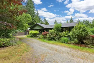 4811 Ashram Ln NW, Olympia, WA 98502 - Photo 2