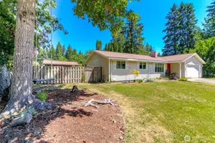 737 NW Firglade Dr, Bremerton, WA 98311 - Photo 1