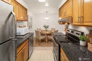 11208 NE 68th, Kirkland, WA 98033 - Photo 2