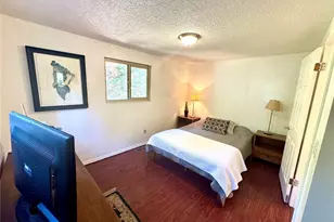 4016 Burton Pl W, Seattle, WA 98199 - Photo 12