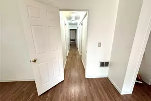 4016 Burton Pl W, Seattle, WA 98199 - Photo 22