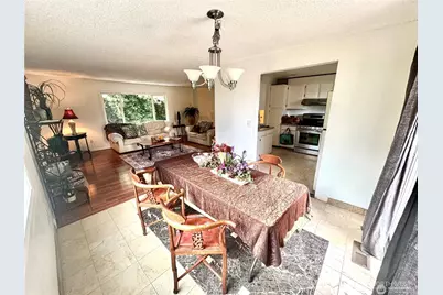 4016 Burton Place W, Seattle, WA 98199 - Photo 8