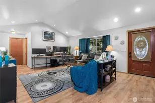 21827 Crest Ln SE, Yelm, WA 98597 - Photo 4