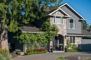 2203 22nd St, Anacortes, WA 98221 - Photo 1