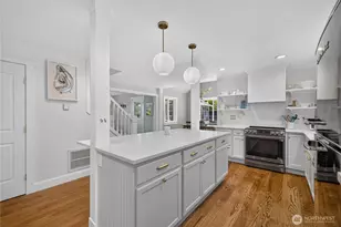 2203 22nd St, Anacortes, WA 98221 - Photo 6