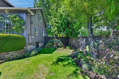 2203 22nd Street, Anacortes, WA 98221 - Photo 36