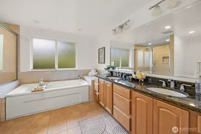 512 167th Ave NE, Bellevue, WA 98008 - Photo 14