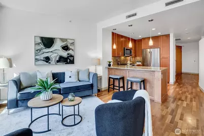 10610 NE 9th Place #1501, Bellevue, WA 98004 - Photo 14