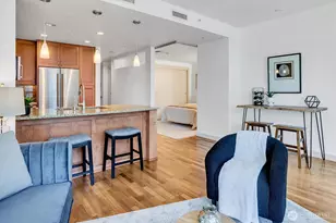 10610 NE 9th Pl, Bellevue, WA 98004 - Photo 10