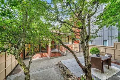 2315 B Franklin Avenue E #B, Seattle, WA 98102 - Photo 34