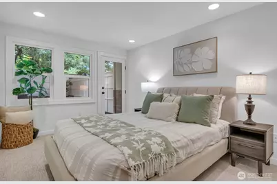 2315 B Franklin Avenue E #B, Seattle, WA 98102 - Photo 14