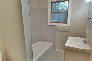 5522 NE 193rd St, Lake Forest Park, WA 98155 - Photo 8