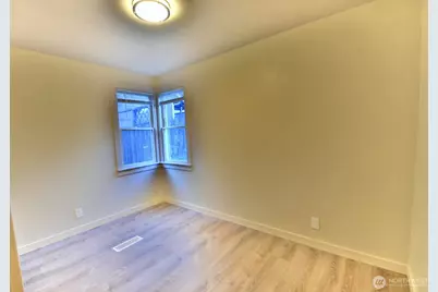 5522 NE 193rd Street, Lake Forest Park, WA 98155 - Photo 6
