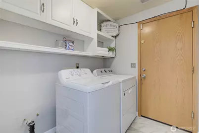 19203 108th Street E, Bonney Lake, WA 98391 - Photo 18