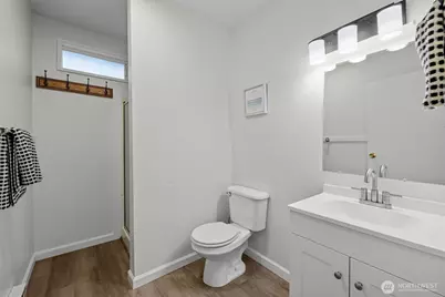 936 210th Avenue NE, Sammamish, WA 98074 - Photo 26