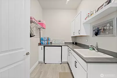 20819 150th Street E, Bonney Lake, WA 98391 - Photo 18