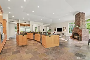 28632 SE 8th St, Fall City, WA 98024 - Photo 10