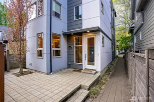 426 26th Ave S, Seattle, WA 98144 - Photo 1