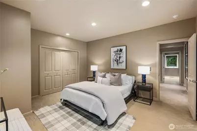 3215 78th Place NE, Medina, WA 98039 - Photo 30