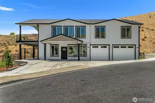 9971 Saska Way, Entiat, WA 98822 - Photo 2