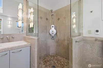 2209 W Lake Sammamish Parkway NE, Redmond, WA 98052 - Photo 18