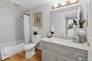 2209 West LK Sammamish Pkwy NE, Redmond, WA 98052 - Photo 22