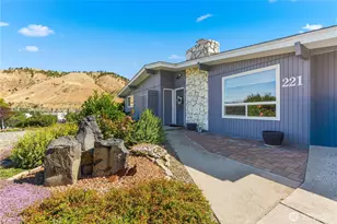 221 Olive St, Cashmere, WA 98815 - Photo 4