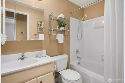 19514 35th Avenue NE, Lake Forest Park, WA 98155 - Photo 12