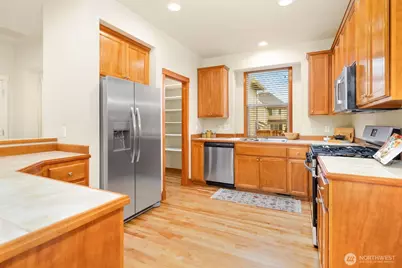 16631 SE 171st Place, Renton, WA 98058 - Photo 4