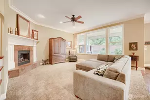 1001 S 38th Ct, Renton, WA 98055 - Photo 8