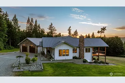 3807 Taylor Road, Oak Harbor, WA 98277 - Photo 2
