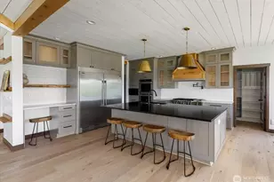 3807 Taylor Rd, Oak Harbor, WA 98277 - Photo 12