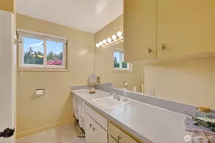 8370 Lusk Rd, Concrete, WA 98237 - Photo 18