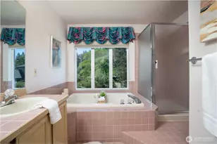 176 Eagle Ridge Dr E, Puyallup, WA 98374 - Photo 20