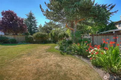 176 Eagle Ridge Drive E, Puyallup, WA 98374 - Photo 32