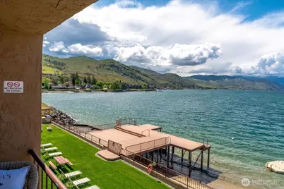 322 W Woodin 301 & 301A Avenue, Chelan, WA 98816 - Photo 16