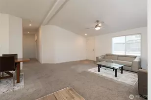 23708 Locust Way, Bothell, WA 98021 - Photo 4