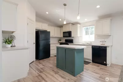 23708 Locust Way #64, Bothell, WA 98021 - Photo 10