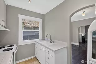 820 S J St, Tacoma, WA 98405 - Photo 30