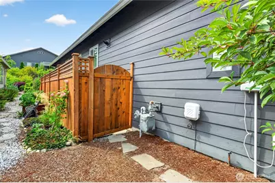14618 185th Avenue E, Bonney Lake, WA 98391 - Photo 32