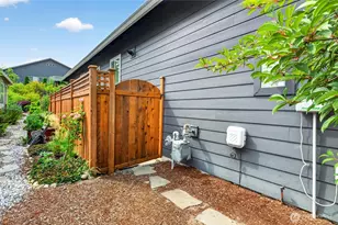 14618 185th Ave E, Bonney Lake, WA 98391 - Photo 32
