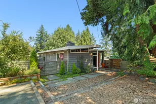 18750 12th Ave NE, Shoreline, WA 98155 - Photo 1
