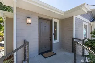 172 Sea View Dr, Port Angeles, WA 98362 - Photo 4