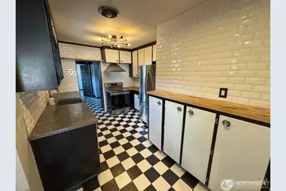 3825 6th Ave, Tacoma, WA 98406 - Photo 2