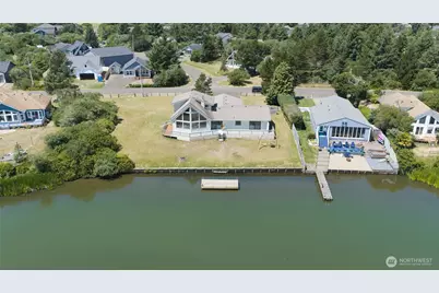 854 Texmar Avenue SW, Ocean Shores, WA 98569 - Photo 4