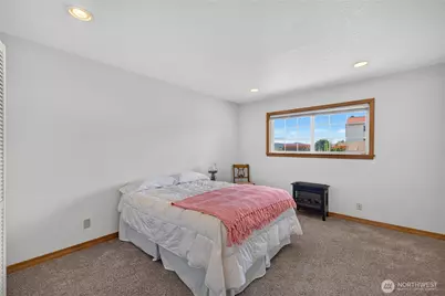 1710 Skyline Way #101, Anacortes, WA 98221 - Photo 20