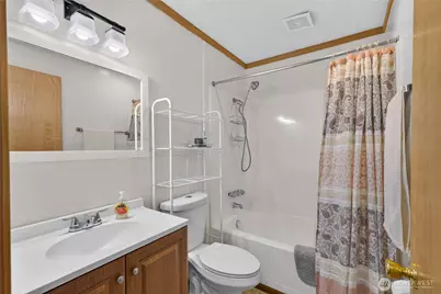 1710 Skyline Way #101, Anacortes, WA 98221 - Photo 18